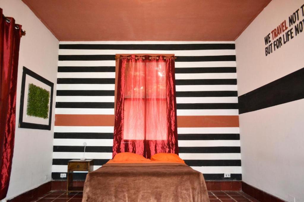 4 Grados Hostal Bed and Breakfast Γουατεμάλα Εξωτερικό φωτογραφία