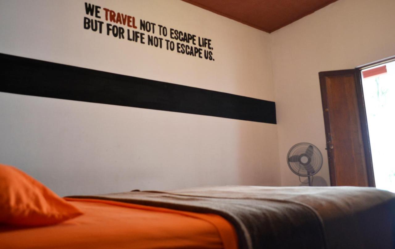 4 Grados Hostal Bed and Breakfast Γουατεμάλα Εξωτερικό φωτογραφία